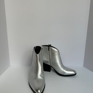 Naturalizer Metallic Silver Ankle Booties